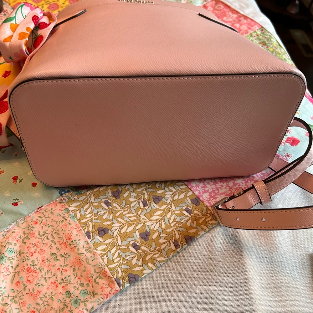 Kate Spade backpack! - Picture 3 of 5